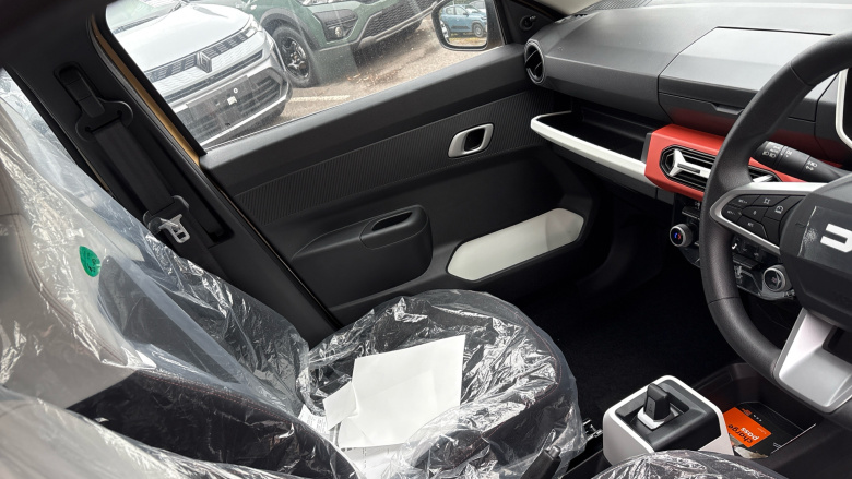 Dacia Spring 27kWh Expression 65 48kW 5dr Auto Electric Hatchback